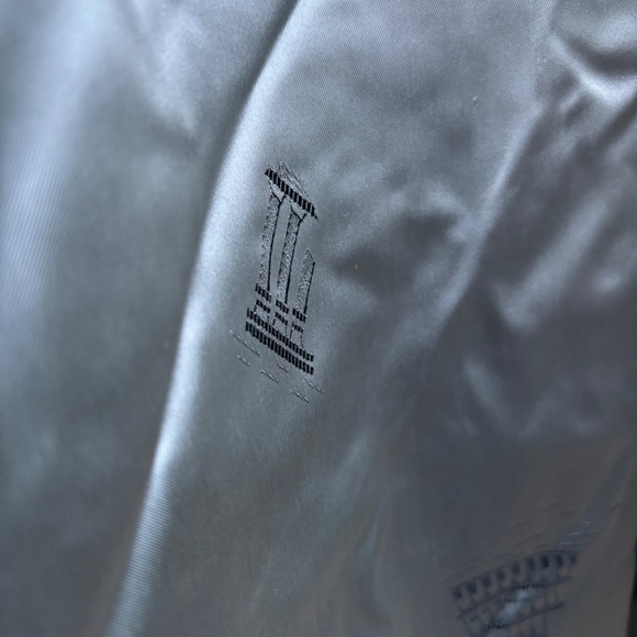 Natural real mink coat chest is approximately 45” - Picture 11 of 12